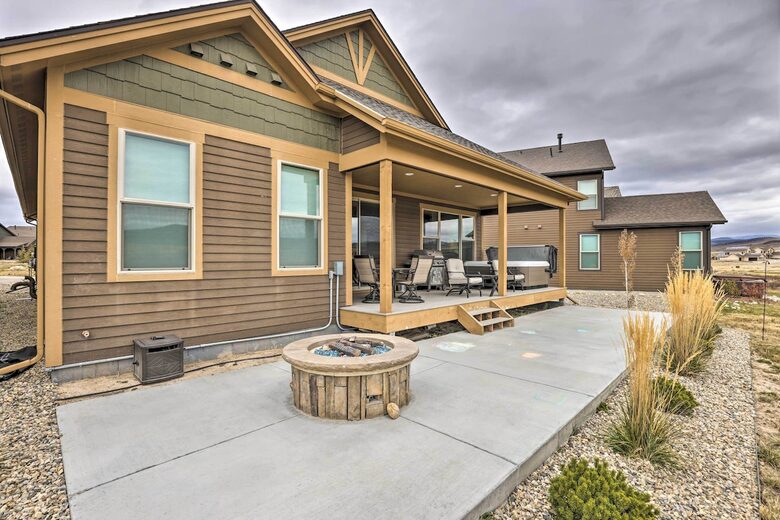 Relaxing Granby Retreat | With a Deck, Grill & Mountain Views - Granby, Colorado