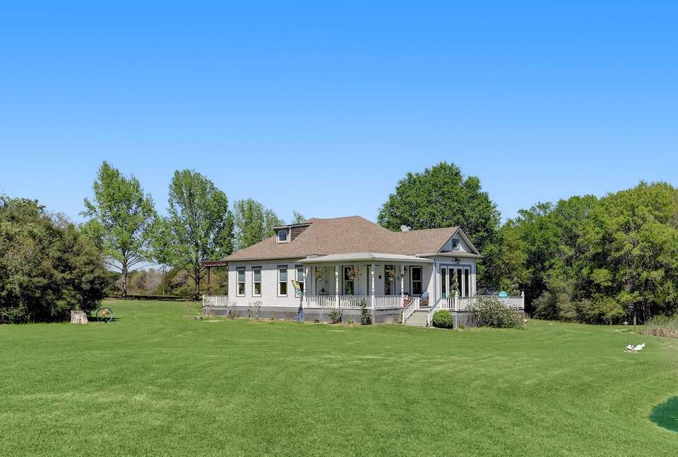 Little spot of Heaven | Watch the amazing sunsets - Brenham, Texas