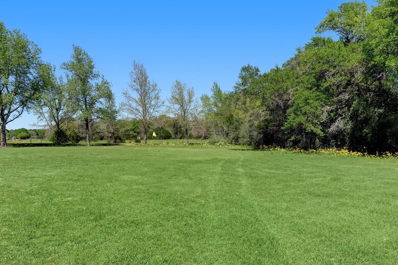 Little spot of Heaven | Watch the amazing sunsets - Brenham, Texas