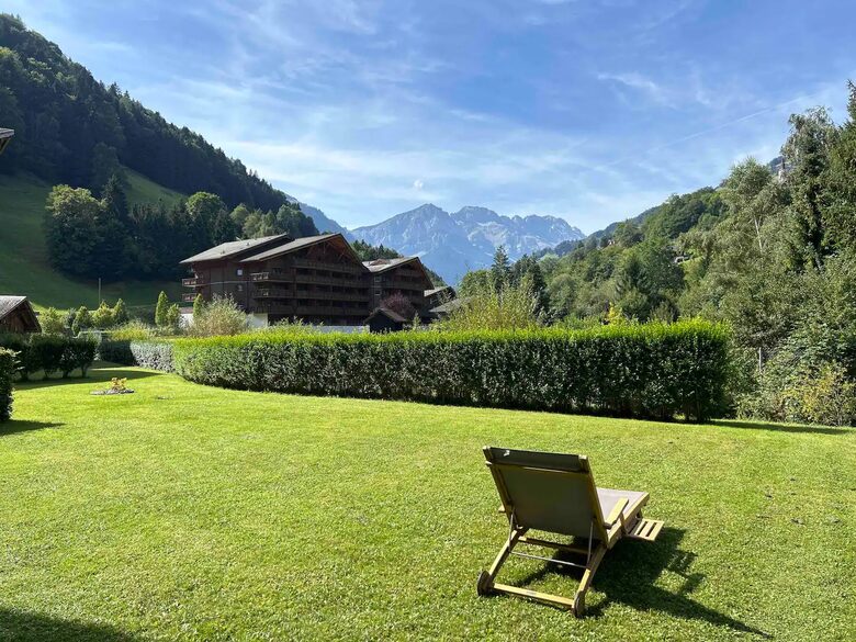 Riverside Mountain Retreat - Val-d'Illiez, Switzerland