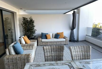 Beautiful, contemporary apartment overlooking Estepona - Estepona, Spain