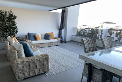 Beautiful, contemporary apartment overlooking Estepona - Estepona, Spain