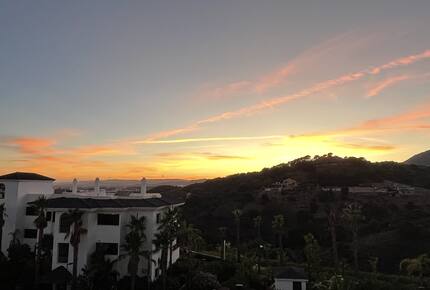 Beautiful, contemporary apartment overlooking Estepona - Estepona, Spain