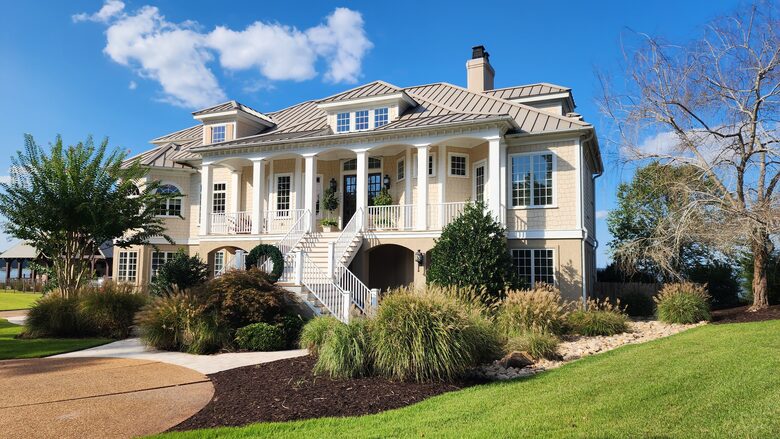 Luxury Estate on York River (2 miles wide) | In historic coastal Virginia - Barhamsville, Virginia