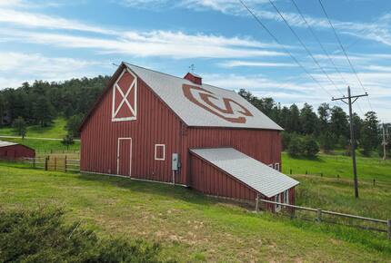 Cold Springs Ranch, 20 Acres, Hot Tub, Frisbee Golf - Golden, Colorado