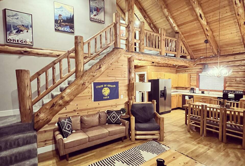 The Perfect Mountain Cabin - Mount Hood Village, Oregon