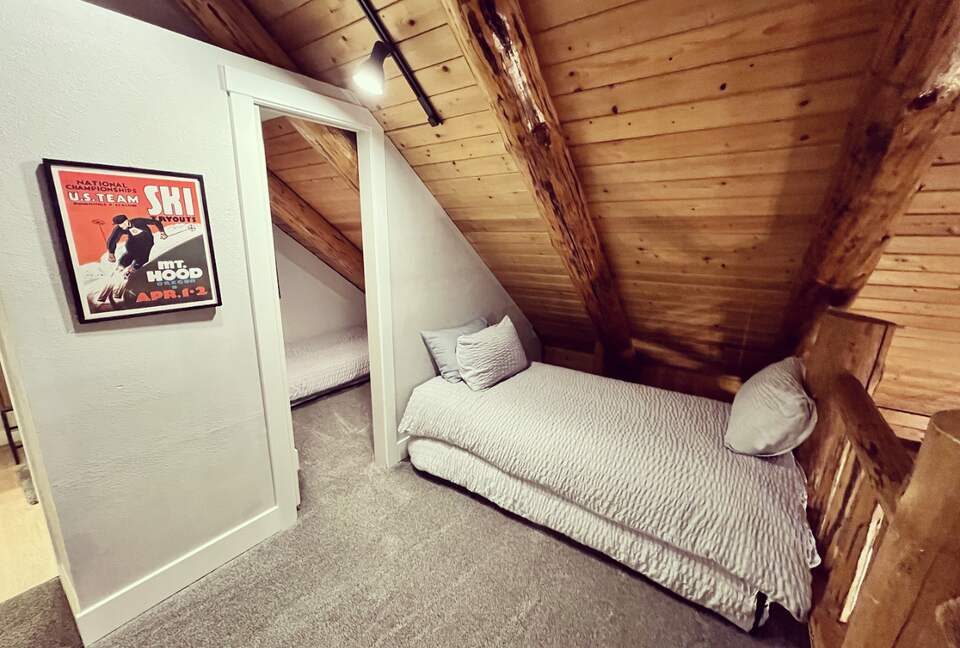 The Perfect Mountain Cabin - Mount Hood Village, Oregon