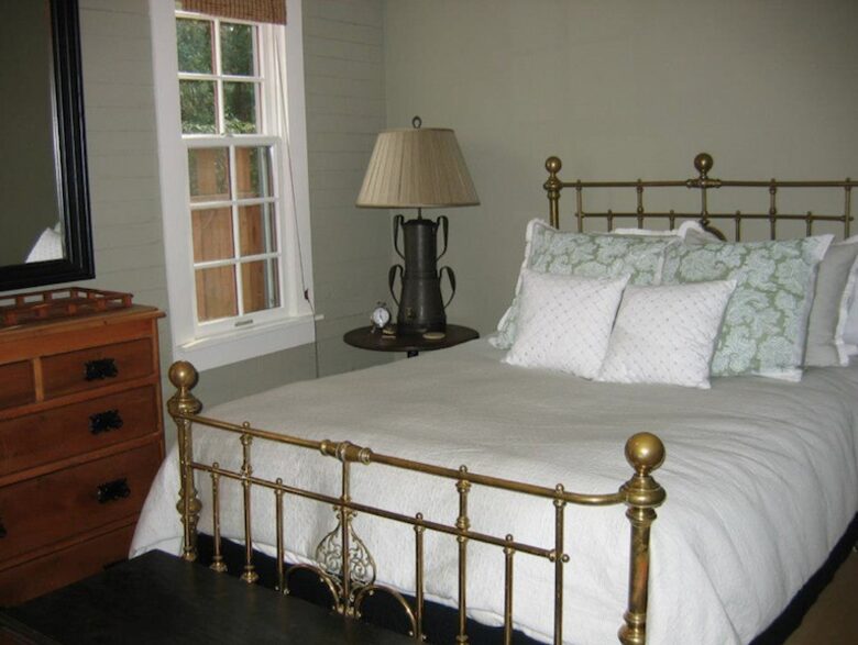 Mulberry House - Nashville, Tennessee