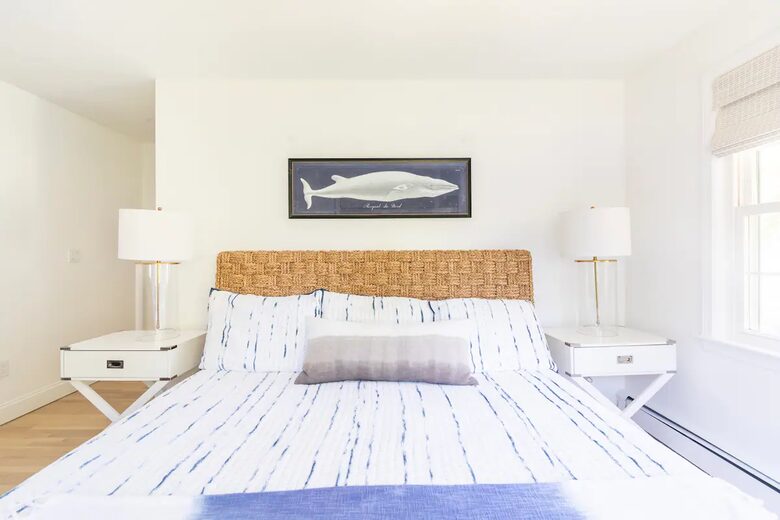 Classic New England Beach Home | Steps from beach and downtown - Falmouth, Massachusetts