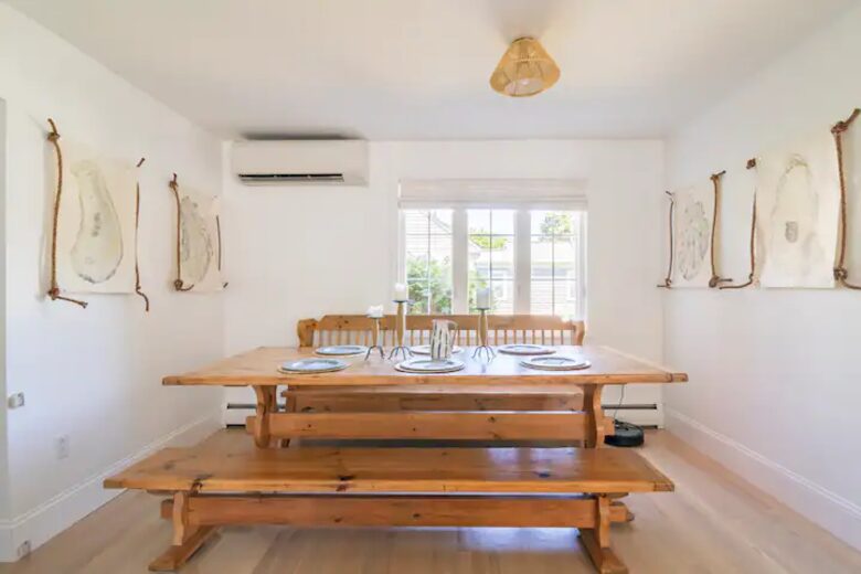 Classic New England Beach Home | Steps from beach and downtown - Falmouth, Massachusetts