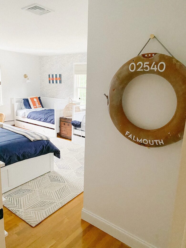 Classic New England Beach Home | Steps from beach and downtown - Falmouth, Massachusetts