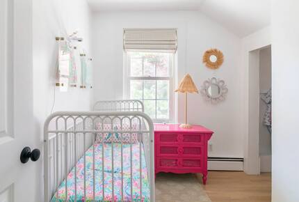 Classic New England Beach Home | Steps from beach and downtown - Falmouth, Massachusetts