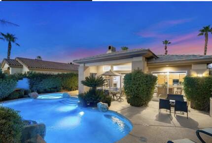 Palm Desert Golf Frontage Getaway - Palm Desert, California