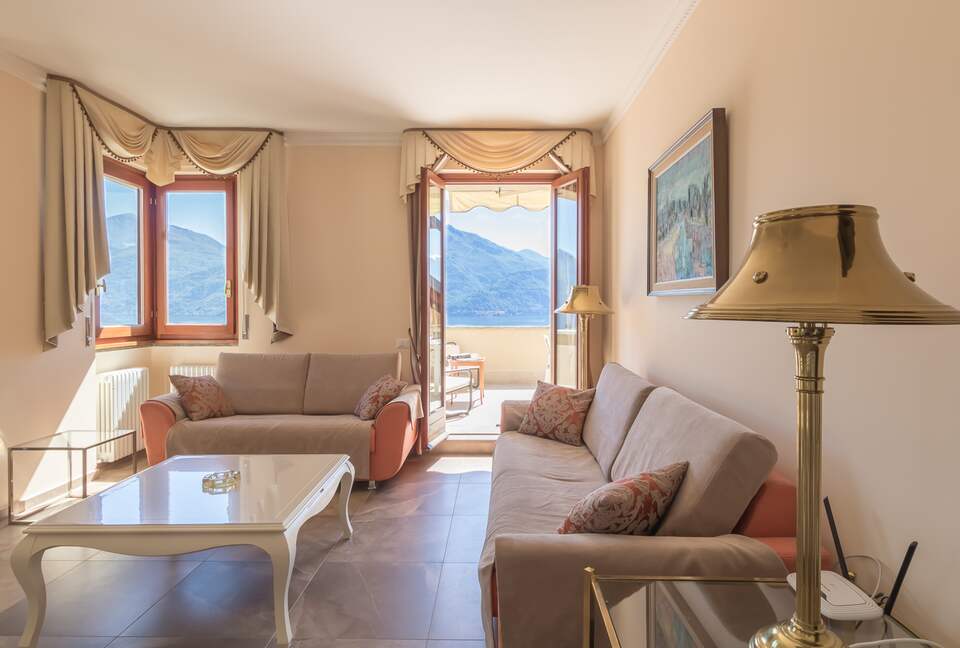 Luxury Menaggio Apartment | With Spectacular View of Lake Como - Menaggio, Italy