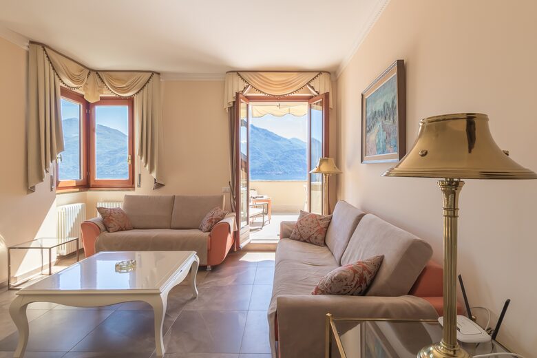 Luxury Menaggio Apartment | With Spectacular View of Lake Como - Menaggio, Italy