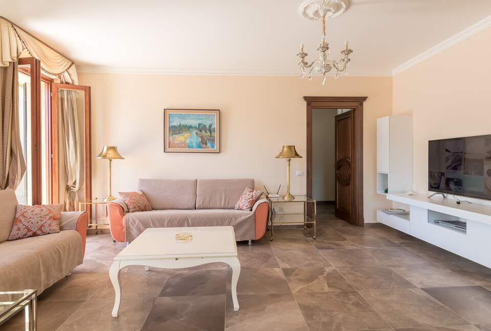 Luxury Menaggio Apartment | With Spectacular View of Lake Como - Menaggio, Italy