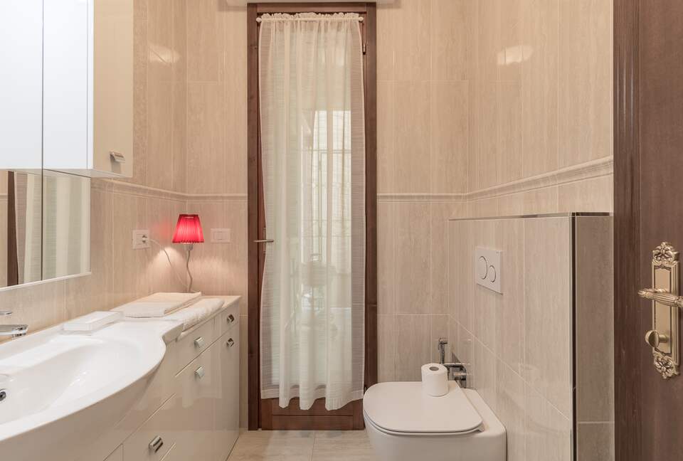 Luxury Menaggio Apartment | With Spectacular View of Lake Como - Menaggio, Italy