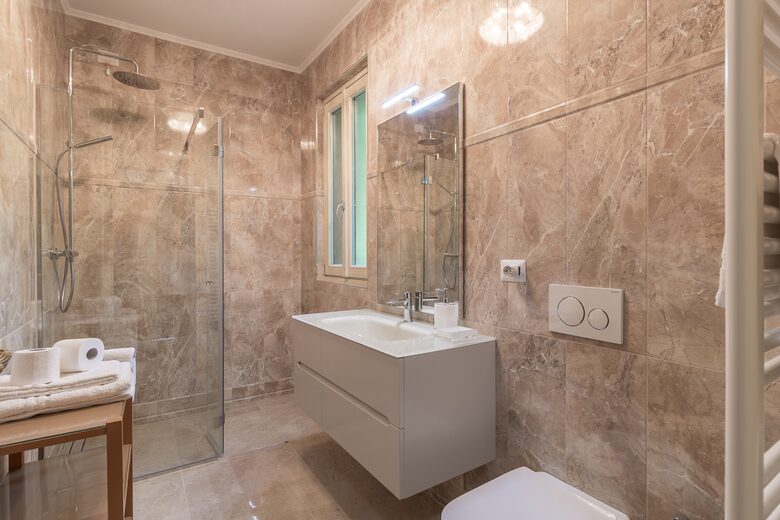 Luxury Menaggio Apartment | With Spectacular View of Lake Como - Menaggio, Italy