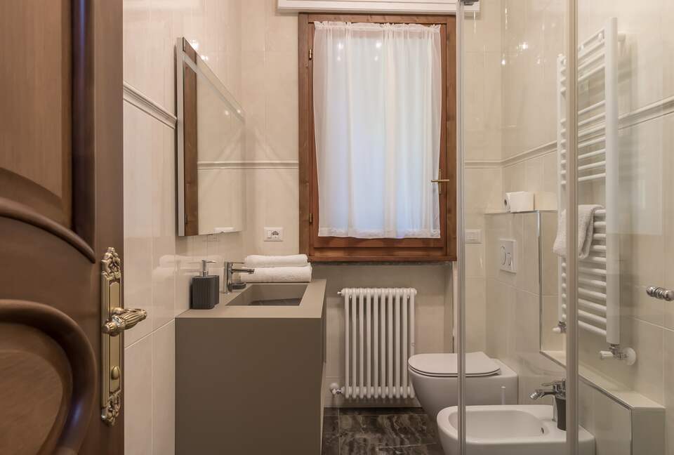 Luxury Menaggio Apartment | With Spectacular View of Lake Como - Menaggio, Italy