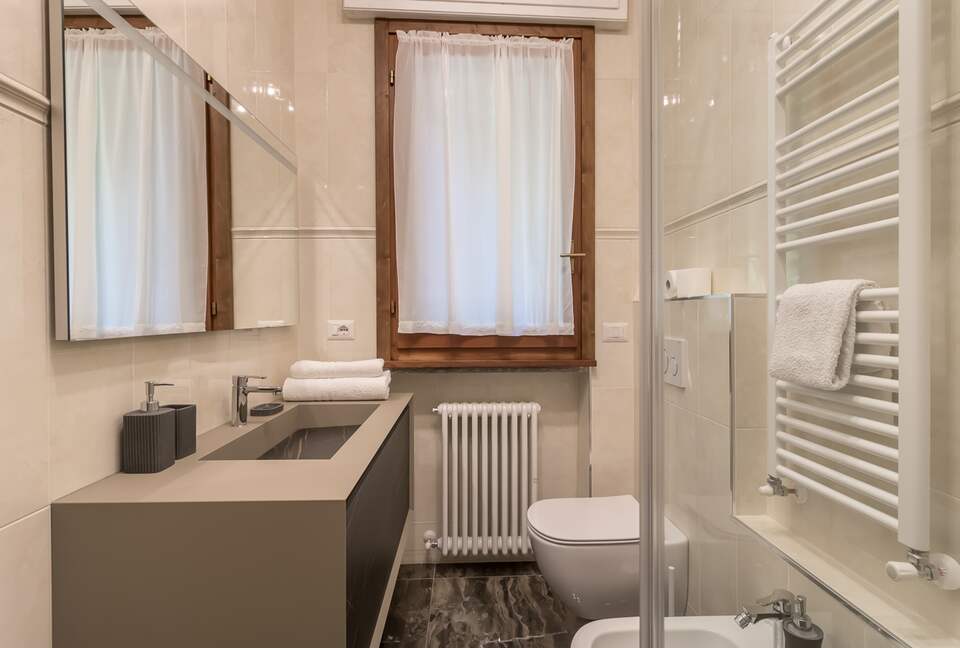 Luxury Menaggio Apartment | With Spectacular View of Lake Como - Menaggio, Italy