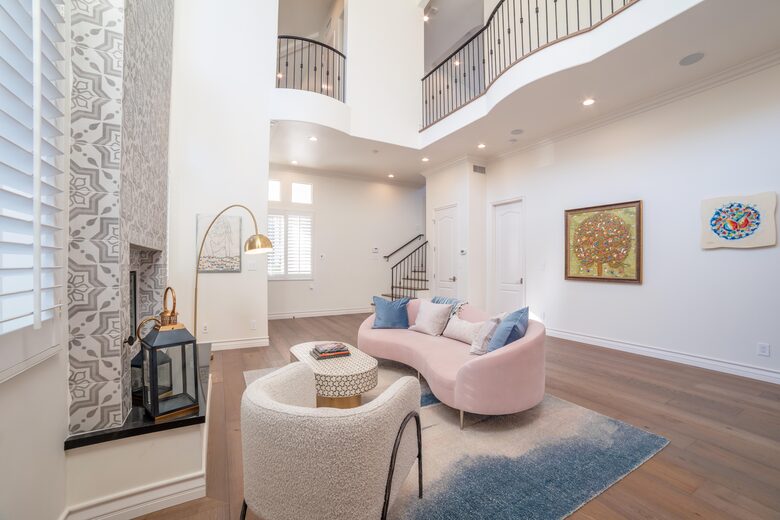 Manhattan Beach Tree Section Luxury - Manhattan Beach, California