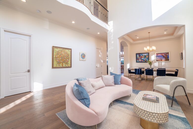 Manhattan Beach Tree Section Luxury - Manhattan Beach, California