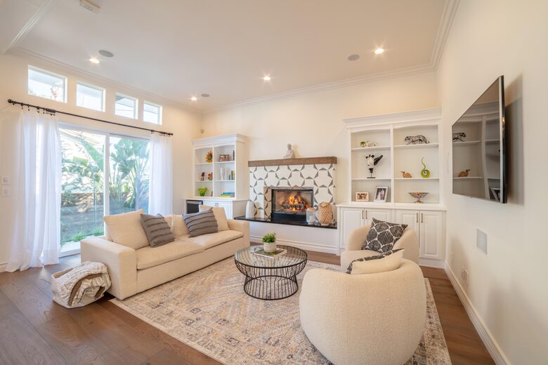 Manhattan Beach Tree Section Luxury - Manhattan Beach, California