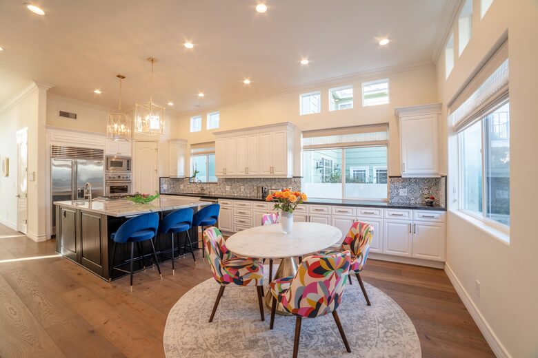 Manhattan Beach Tree Section Luxury - Manhattan Beach, California