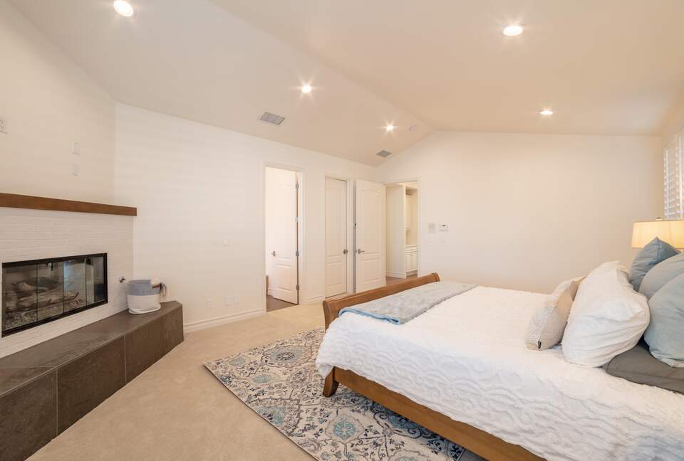 Manhattan Beach Tree Section Luxury - Manhattan Beach, California