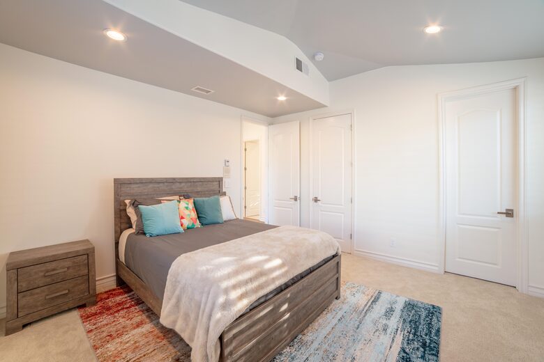 Manhattan Beach Tree Section Luxury - Manhattan Beach, California