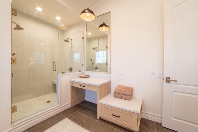 Manhattan Beach Tree Section Luxury - Manhattan Beach, California