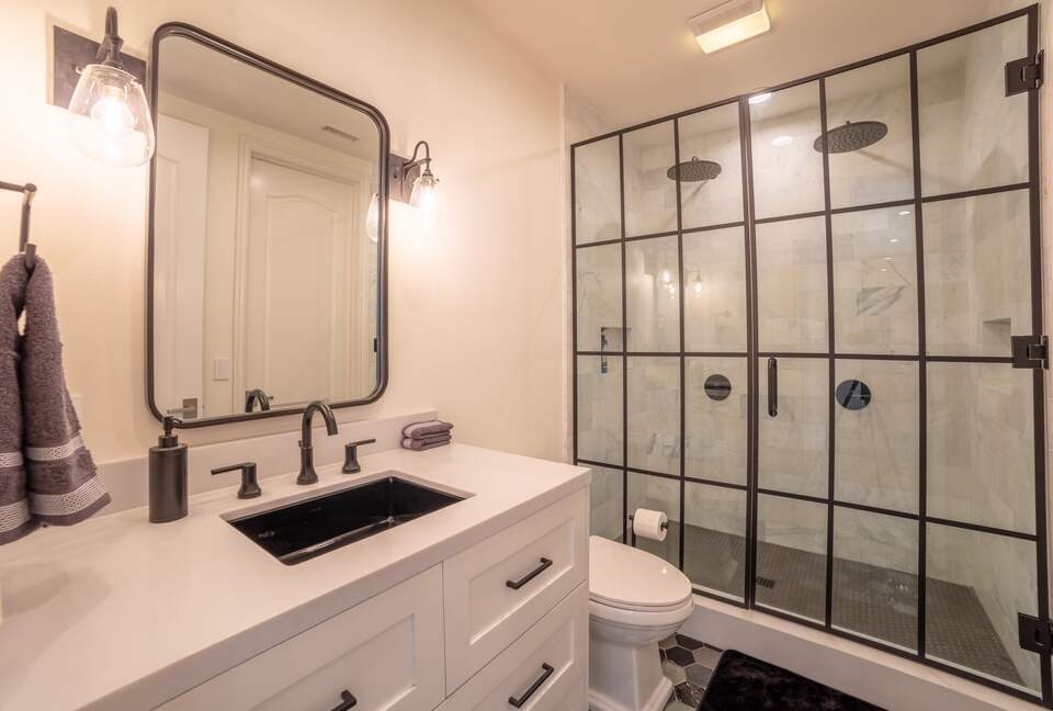 Manhattan Beach Tree Section Luxury - Manhattan Beach, California