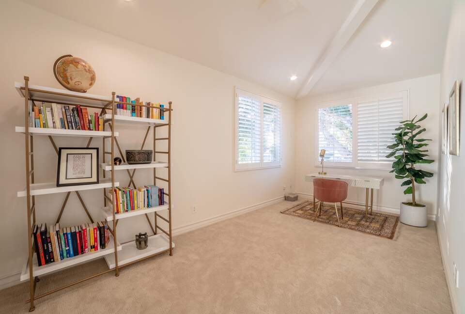 Manhattan Beach Tree Section Luxury - Manhattan Beach, California