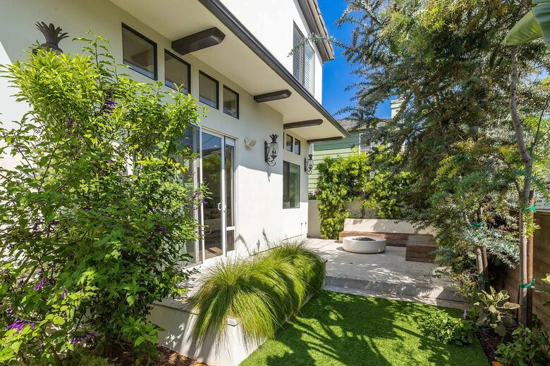 Manhattan Beach Tree Section Luxury - Manhattan Beach, California