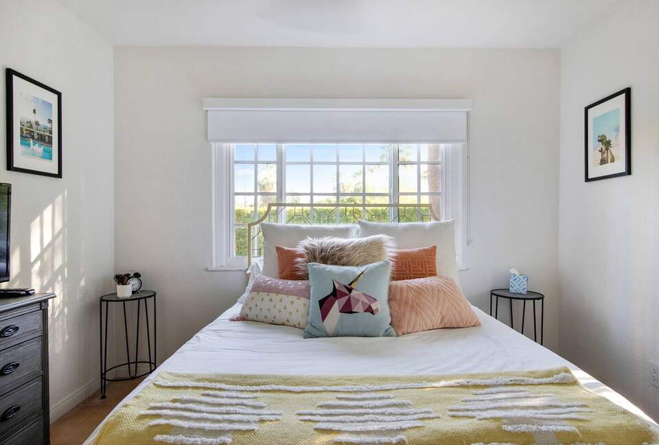 Casa Amarillo - Palm Springs, California