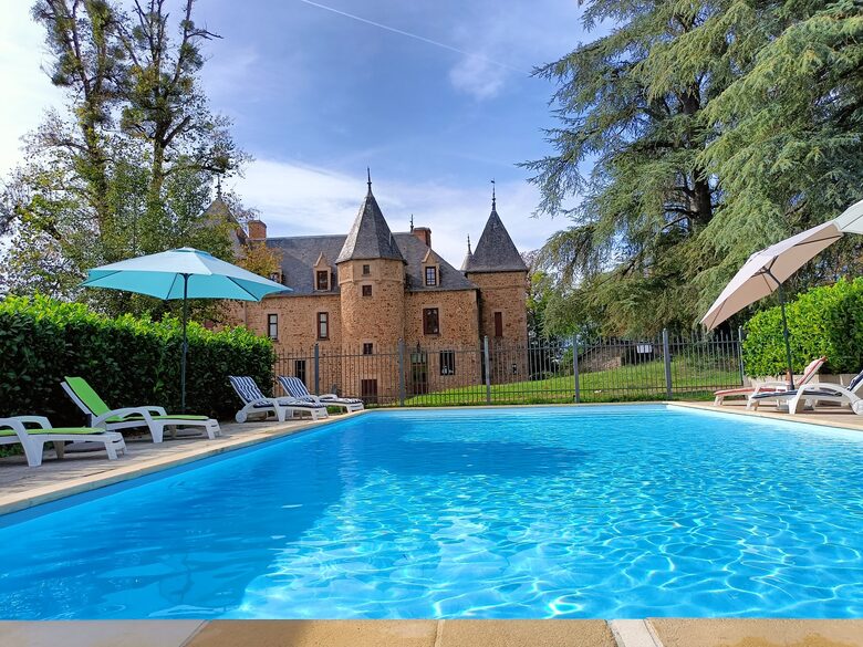 Enjoy the sun at the outdoor pool