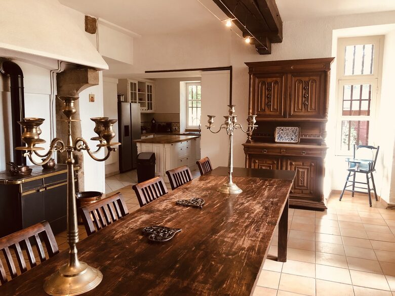 Dining room annex kitchen
