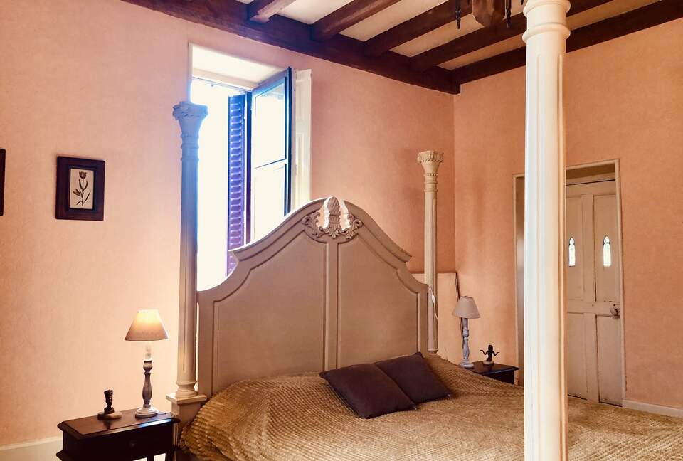 Master chambre Fontaine, with balcony and spectacular view