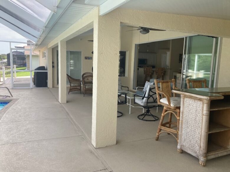 Palm Coast Canal Getaway - Palm Coast, Florida