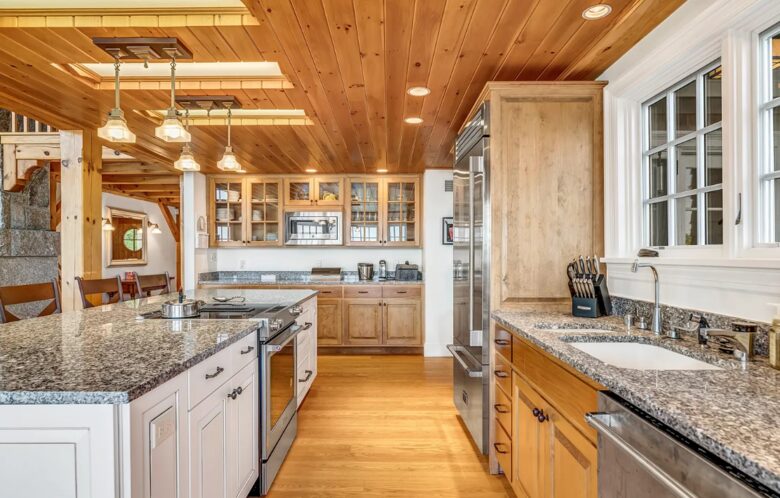 Private Cliffside Haven - Bar Harbor, Maine