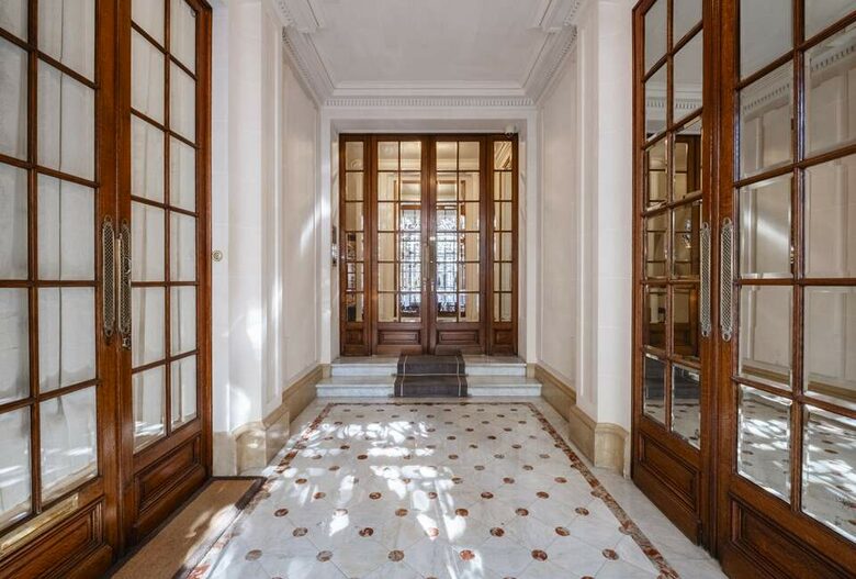 The Matt Martins' House - Paris, France