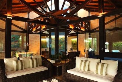 Beach House in Praia de Pernambuco - Guaruja, Brazil
