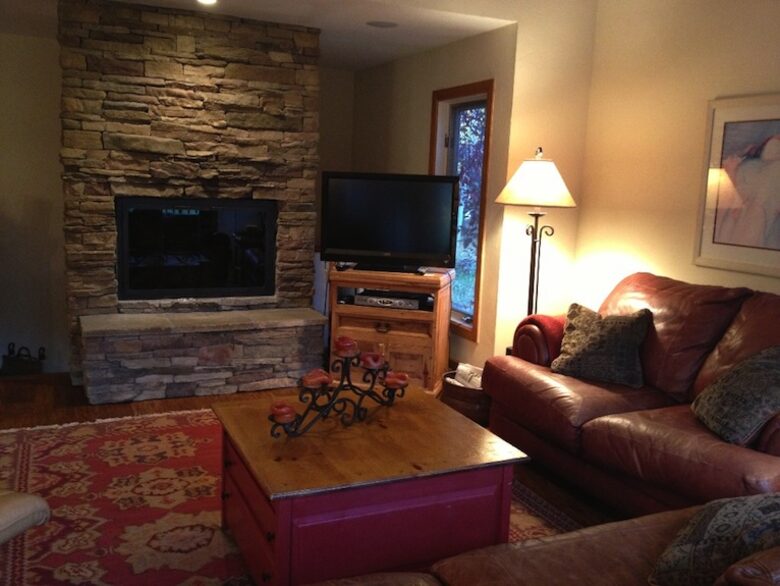 Cozy Home Nestled between Vail & Beaver Creek - Avon, Colorado