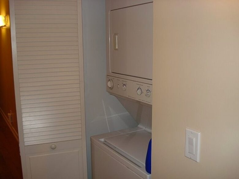 FINANCIAL DISTRICT CONDO - New York City, New York