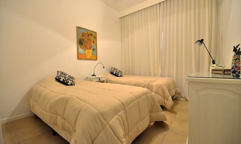 Villa de Mar - Pinamar, Argentina