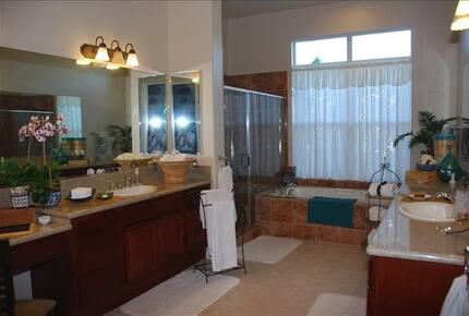 Casa Bella Tranquila - Valley Center, California