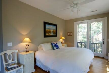 Tree House on Dewees Island - Dewees Island, South Carolina