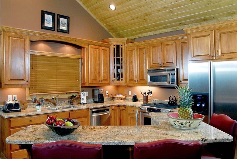 Luxury Lodge at the Mountain Club at Cashiers - Sapphire, North Carolina