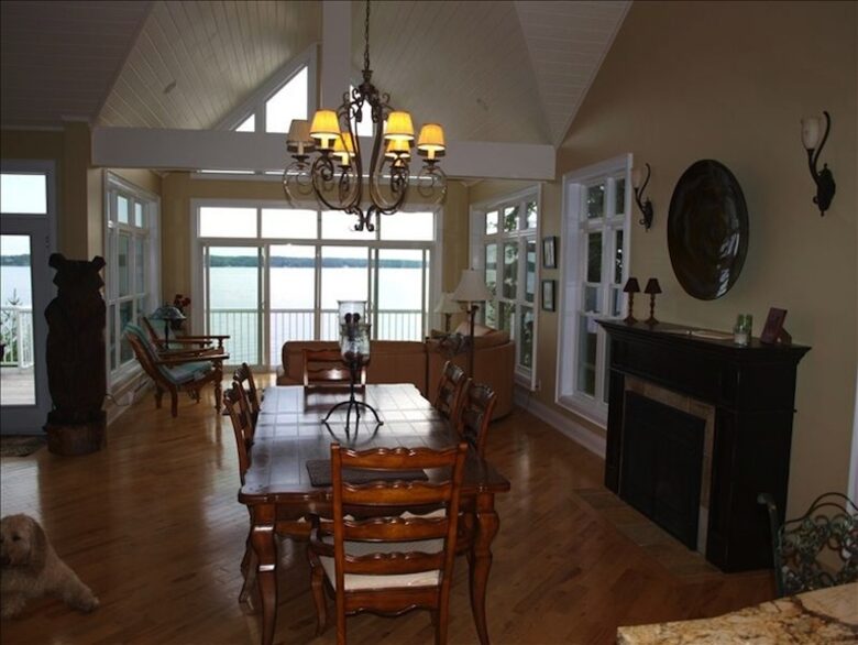 Lake Muskoka - Lake Muskoka, Bracebridge, Canada