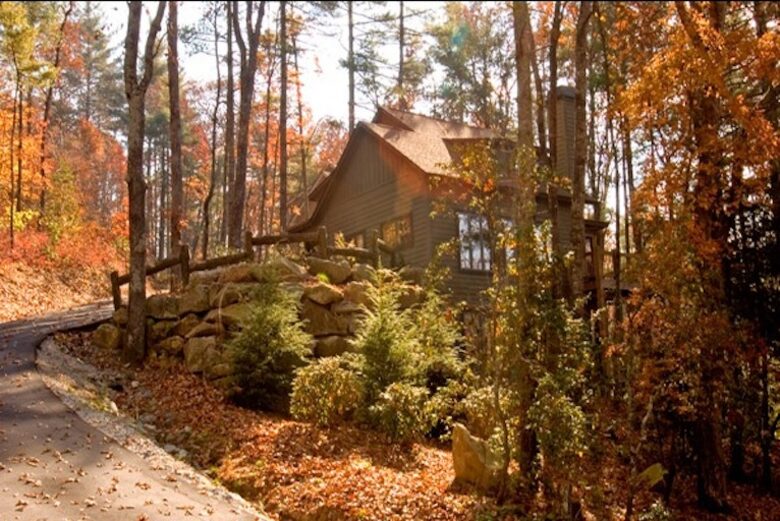 Scotch Highlands Home at the Mountain Club at Cashiers - Sapphire, North Carolina